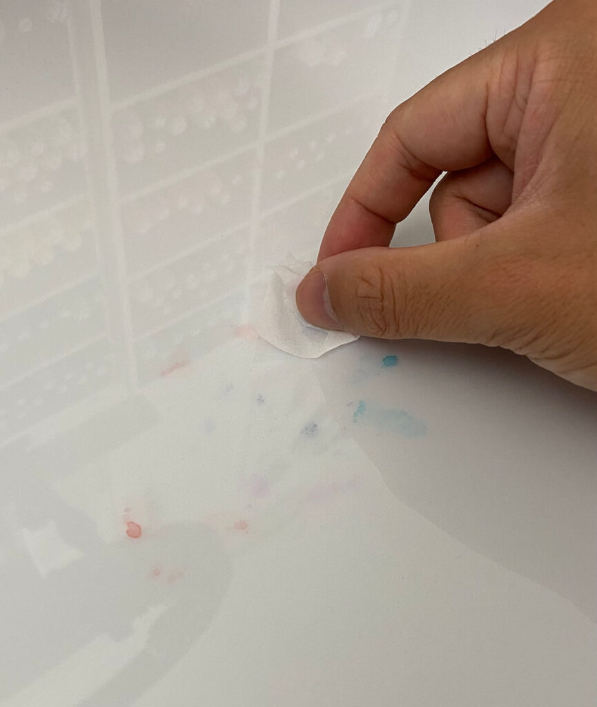 Cleaning drawing mat