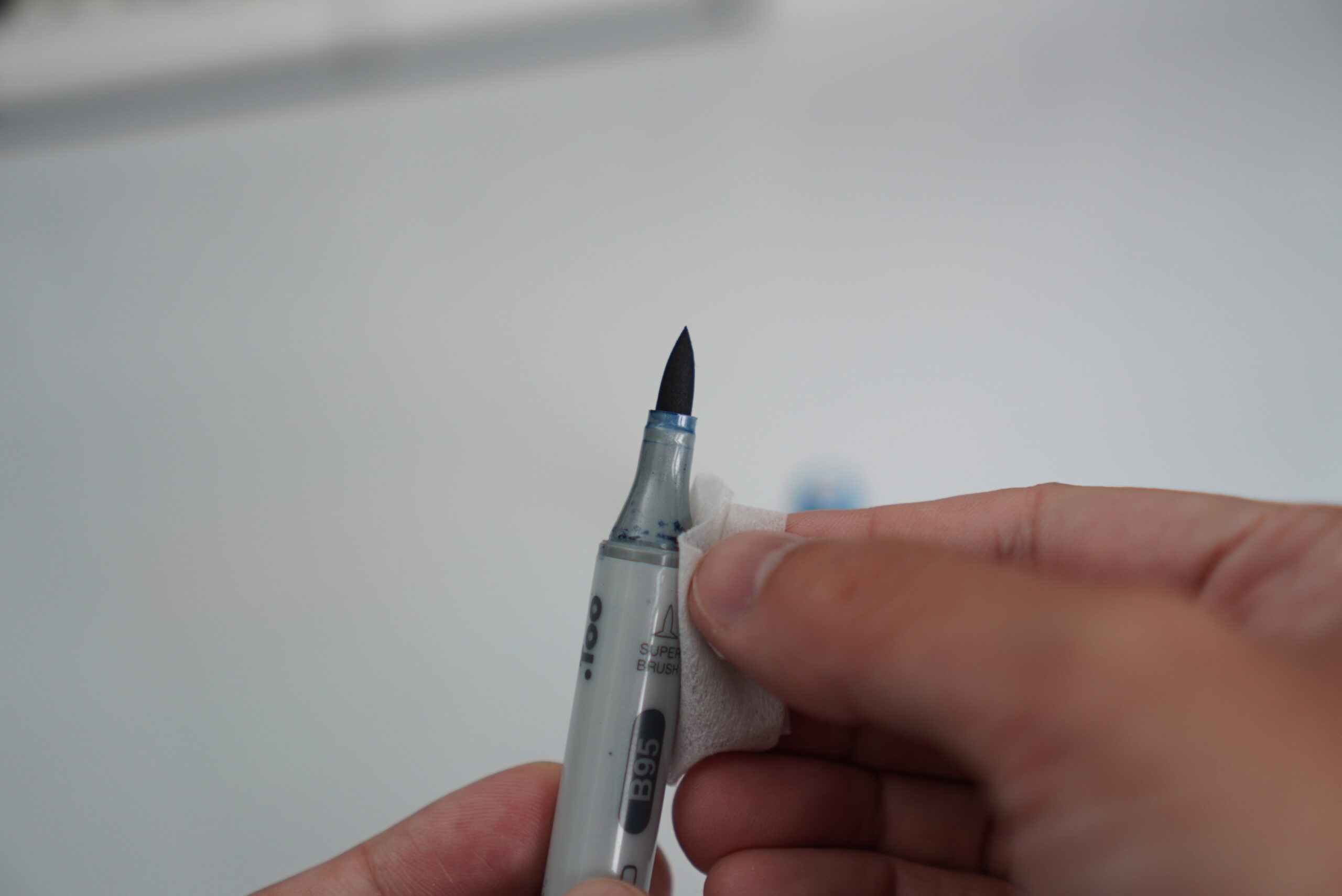 cleaning marker tip