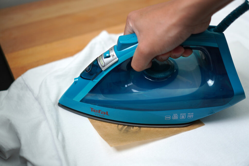 apply htv vinyl to tshirt with an iron