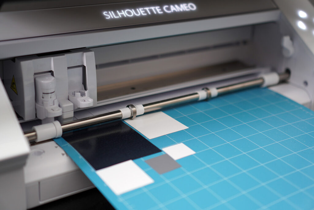 cutting htv on cameo 4