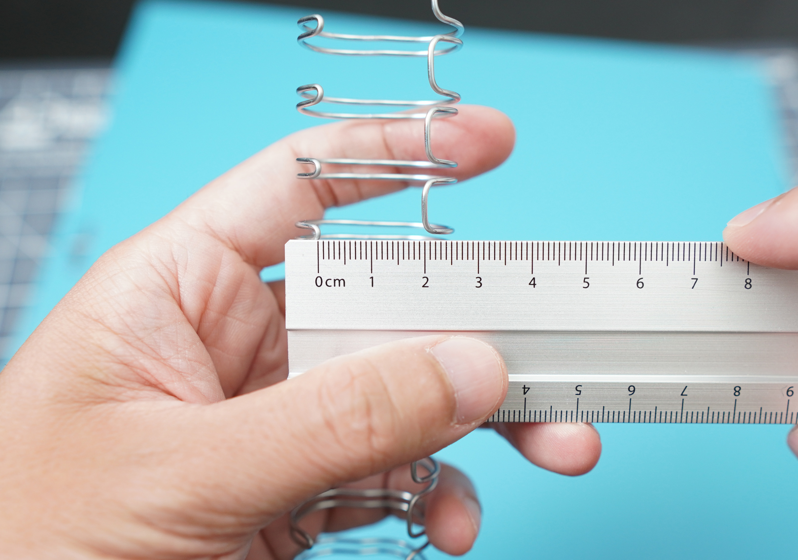 3/4" wire cinching book