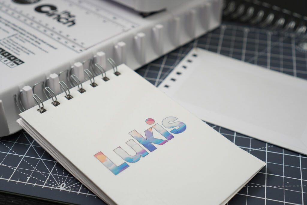 binding sketchbook using the cinch